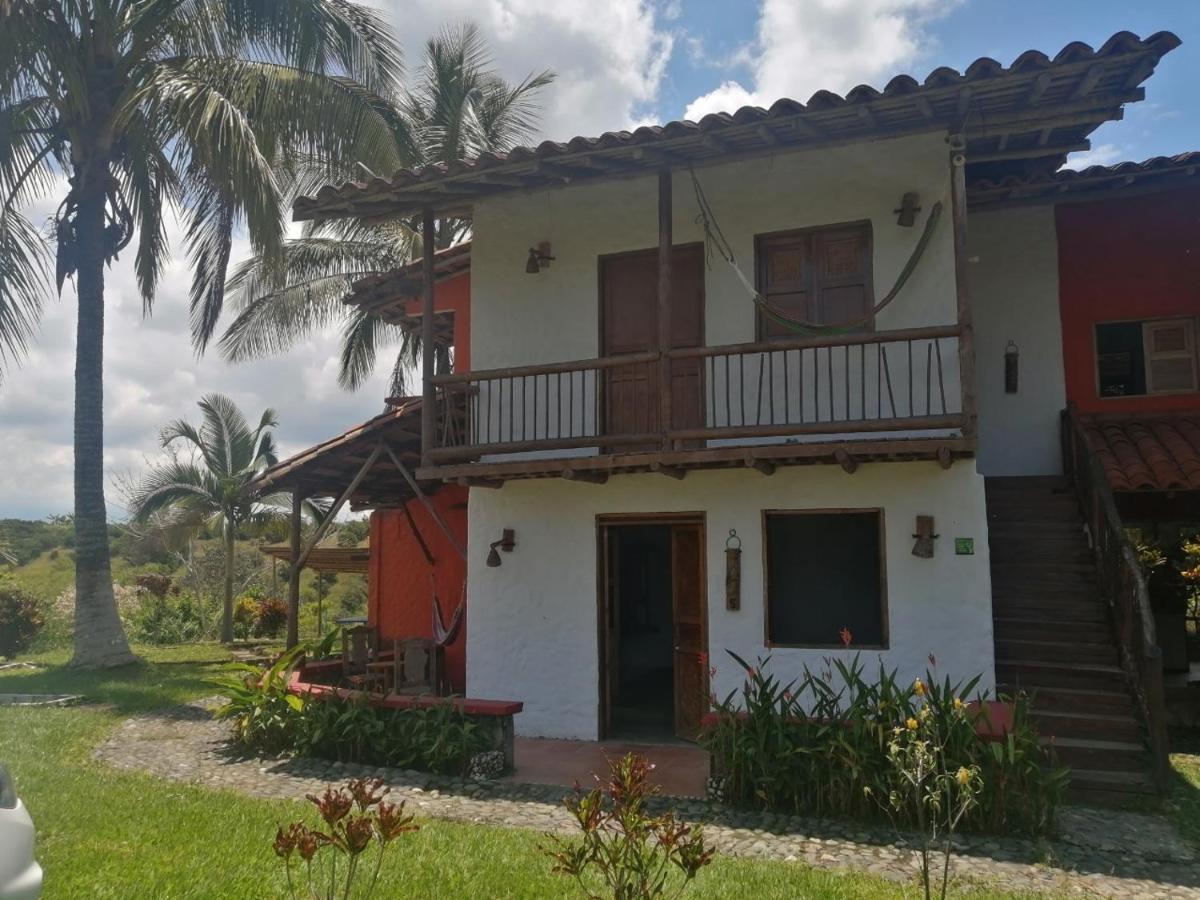 Ecohotel Palmas De Quimbaya Eje Cafetero Luaran gambar